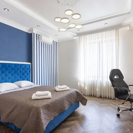 Luxury Feeria Sovinyon 5 Bedroom With Pool Villa Odesa