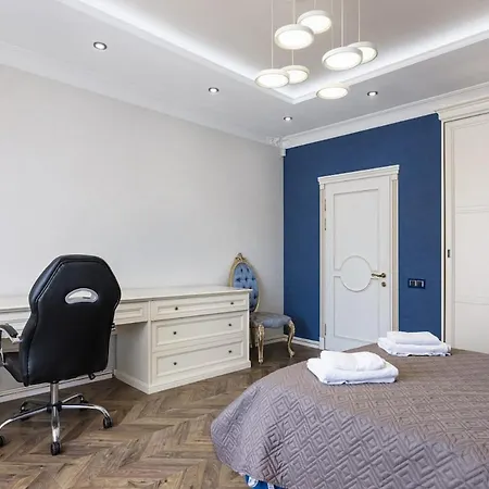 Villa Luxury Feeria Sovinyon 5 Bedroom With Pool Odesa