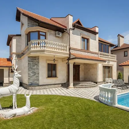 Luxury Feeria Sovinyon 5 Bedroom With Pool *